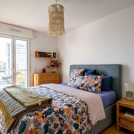 Stunning Apartment With Balcony To Visit Paris Levallois-Perret Exterior photo
