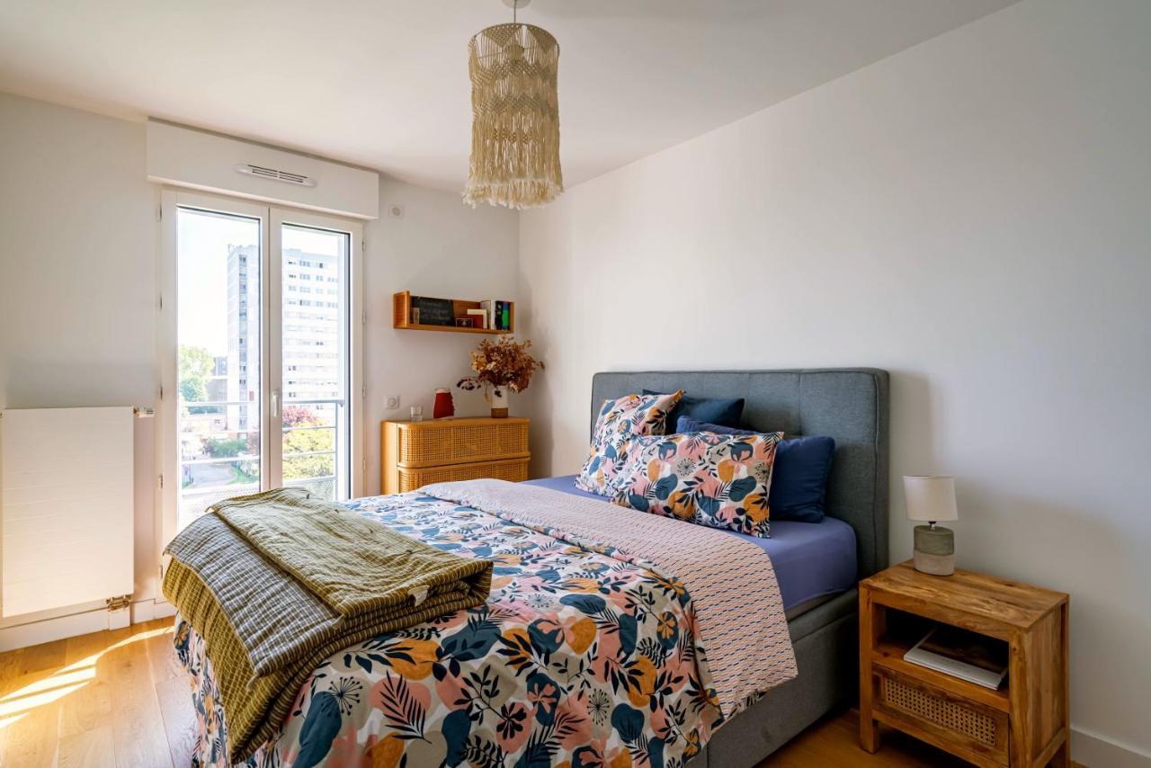 Stunning Apartment With Balcony To Visit Paris Levallois-Perret Exterior photo